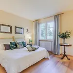 Villa Bassotta, A Charming Lucca