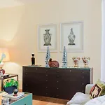 Bassotta, A Charming Villa Lucca
