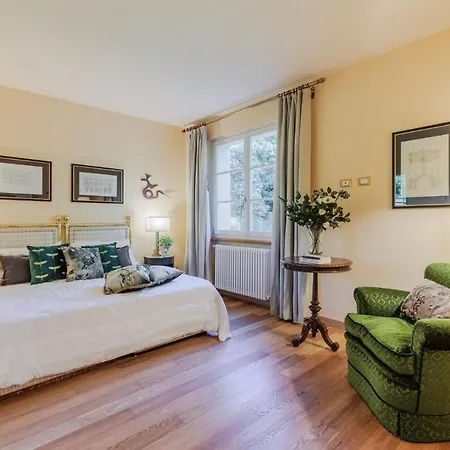 Bassotta, A Charming Vila *