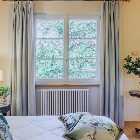 Villa Bassotta, A Charming *