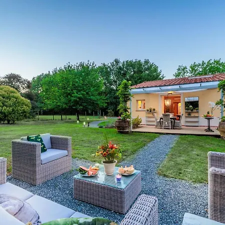 Bassotta, A Charming Villa